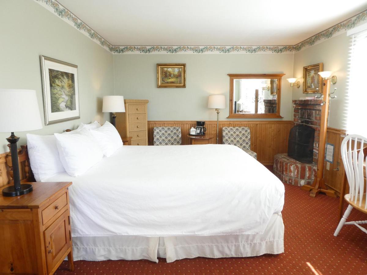 Carmel Fireplace Inn Rom bilde